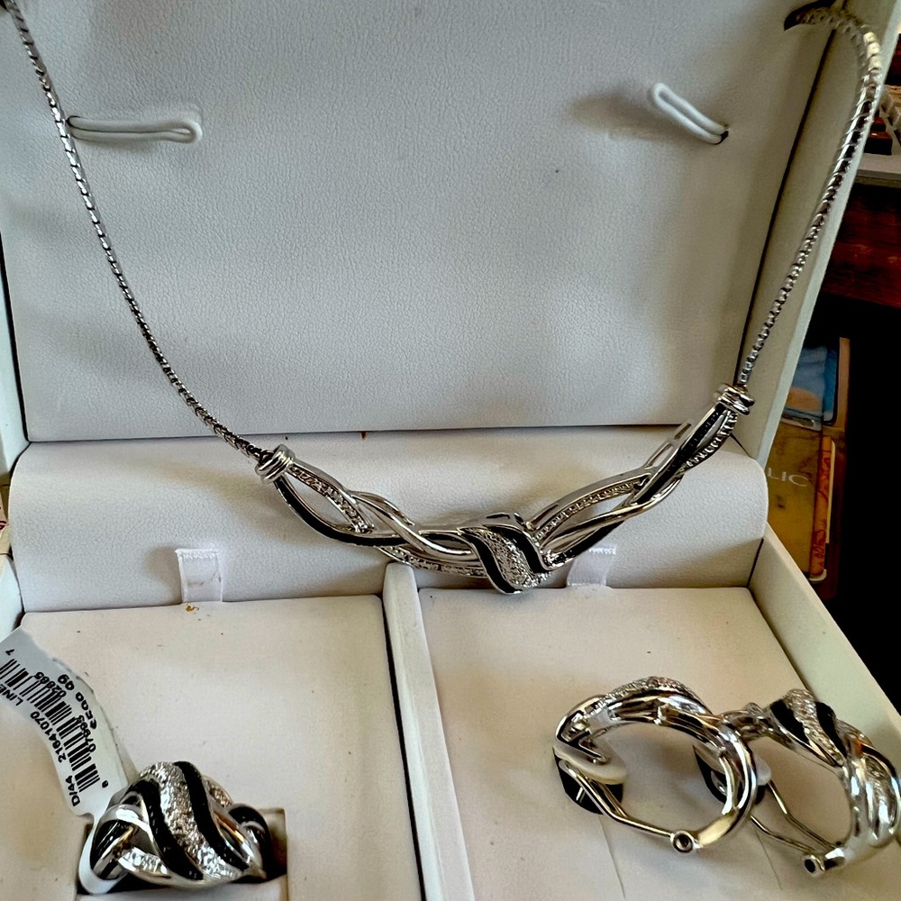 Necklace, Ring and Earring Set